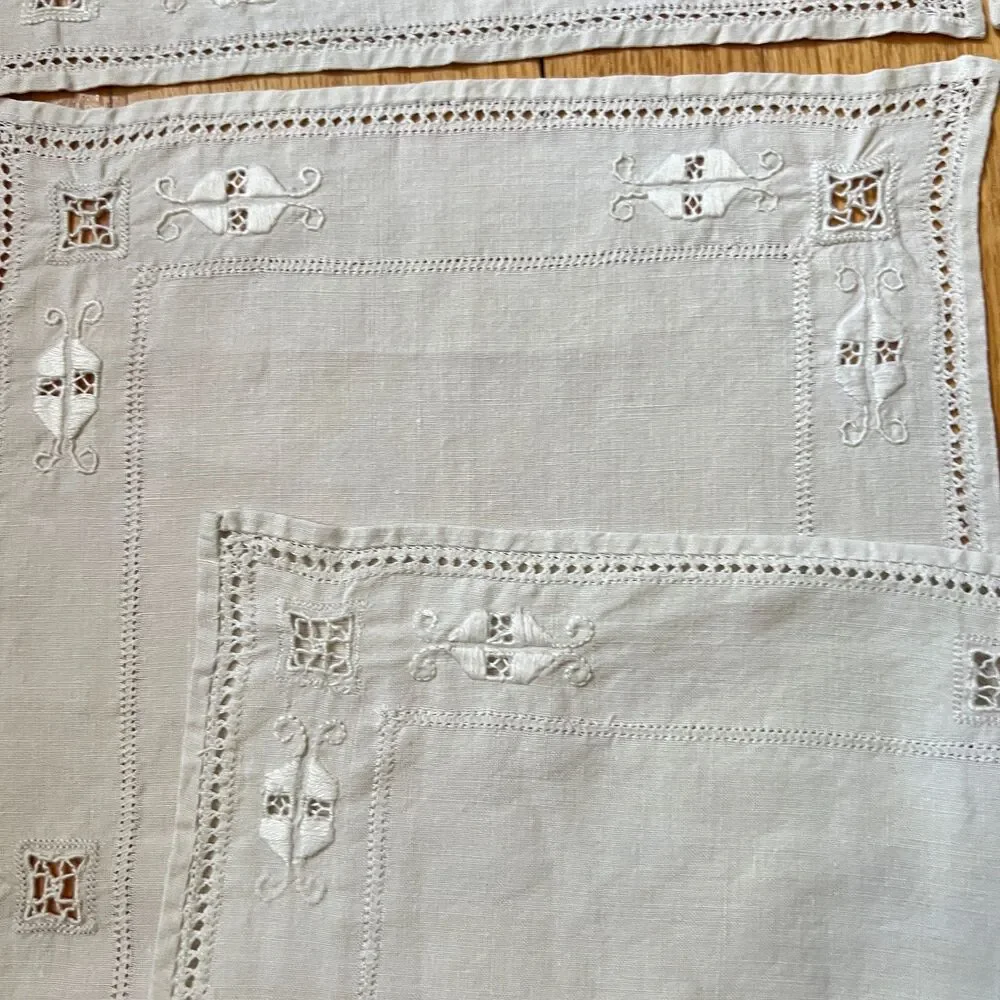 Vtg Table Linen Lot Filet Crochet Cloth Linen 7 Placemats